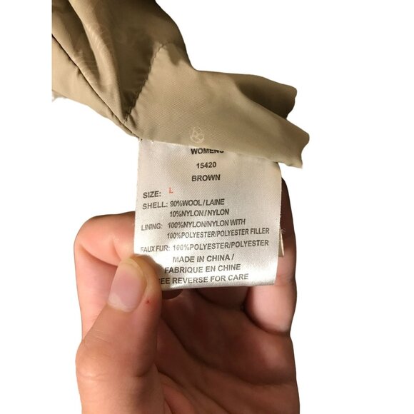 Woolrich Brown Tan Black Plaid Zipper Front Lined with Pockets on Side - Picture 4 of 4